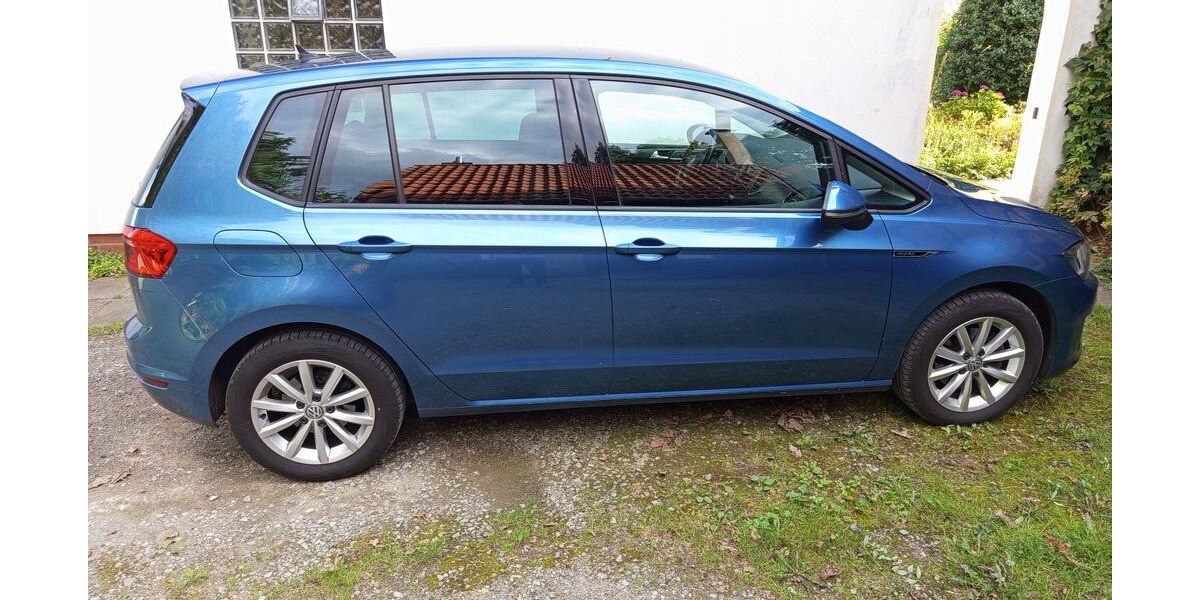 VW Golf Sportsvan 196.500 km 9.400 &euro; Ahnsbeck 29353