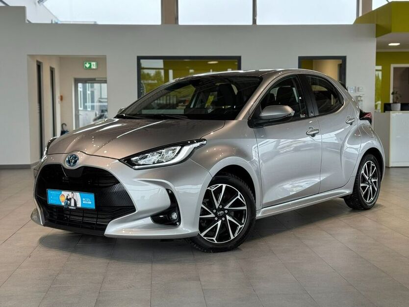 Yaris