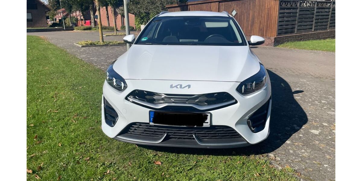 Kia ceed Sportswagon 26.500 km 19.000 &euro; Ahaus 48683