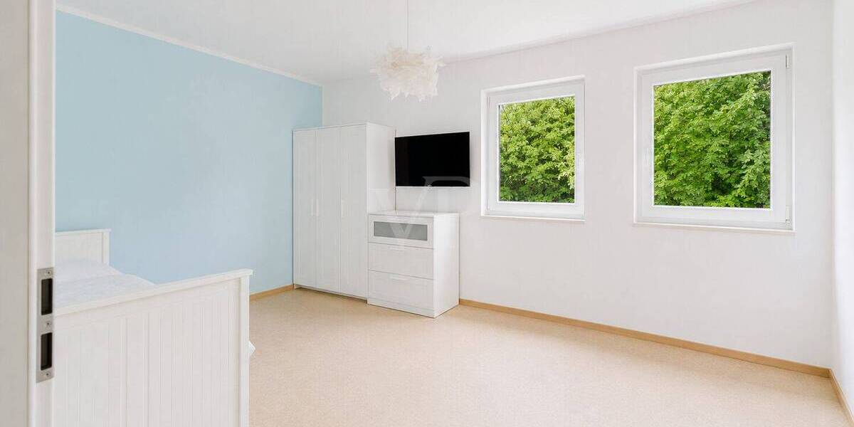 Einfamilienhaus Werneuchen OT Hirschfelde Werneuchen - 8 Zimmer, 220 m&sup2;, 845.000&euro; | Angebot:25746079