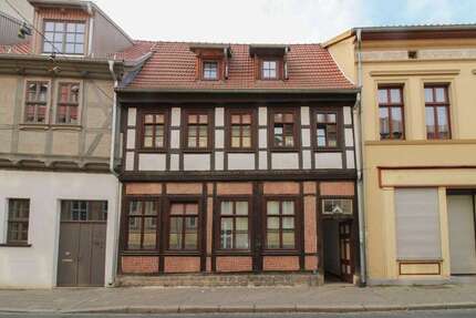 Haus zum Kaufen in Quedlinburg 249.000 € 133.08 m² 4 zimmer