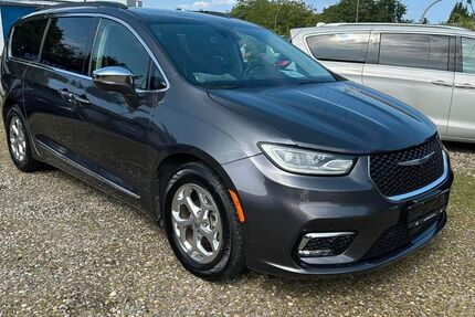 Chrysler Pacifica 114.000 km 35.999 € Hamburg 22309