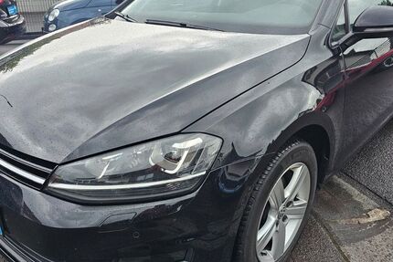 VW Golf 114.000 km 8.999 &euro; Knetzgau 97478