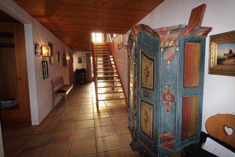 Einfamilienhaus Aystetten - 8 Zimmer, 250 m&sup2;, 2.850&euro; | Angebot:25726452