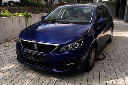 Peugeot 308 81.000 km 13.599 &euro; Siegen 57074