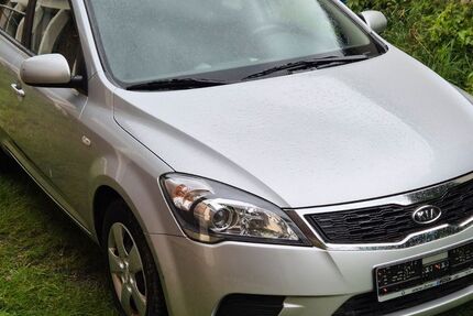 Kia ceed Sportswagon 78.200 km 5.500 € Kempten 87437