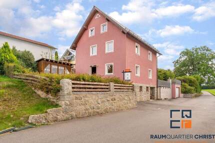 Haus Plößberg Wildenau - 9 Zimmer, 262 m&sup2;, 298.000&euro; | Angebot:25740739