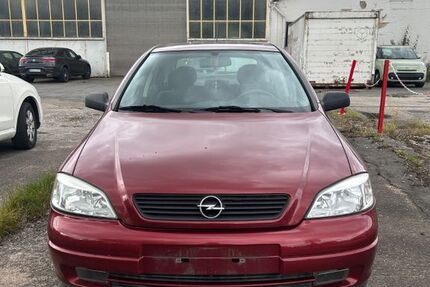 Opel Astra 154.000 km 1.500 € Steinheim 32839