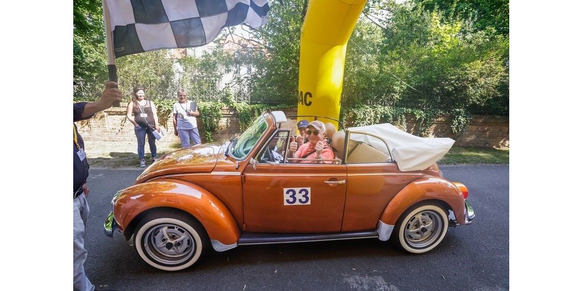 VW Beetle 55.800 km 22.500 &euro; Berlin 12247