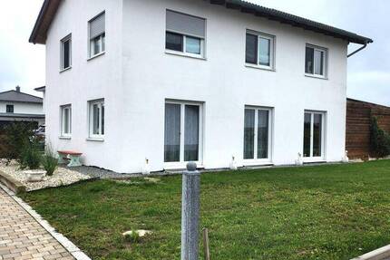 Haus Wallersdorf Haidlfing - 8 Zimmer, 185 m&sup2;, 890.000&euro; | Angebot:26358955