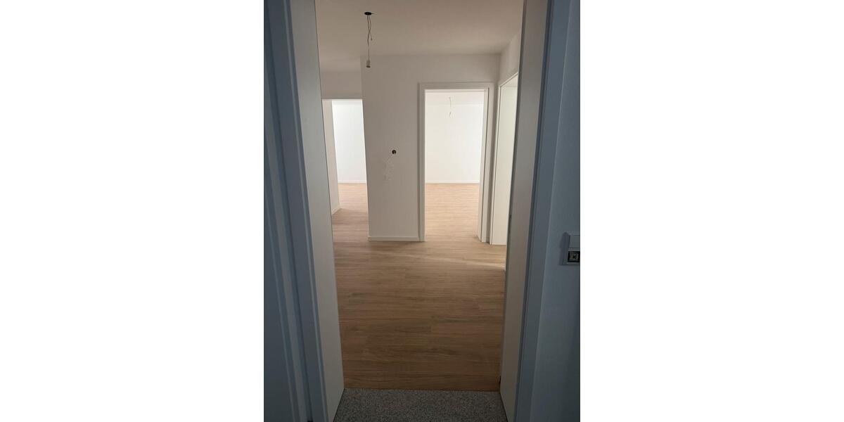 Erdgeschoßwohnung Bergatreute - 3 Zimmer, 86 m&sup2;, 1.300&euro; | Angebot:26406557