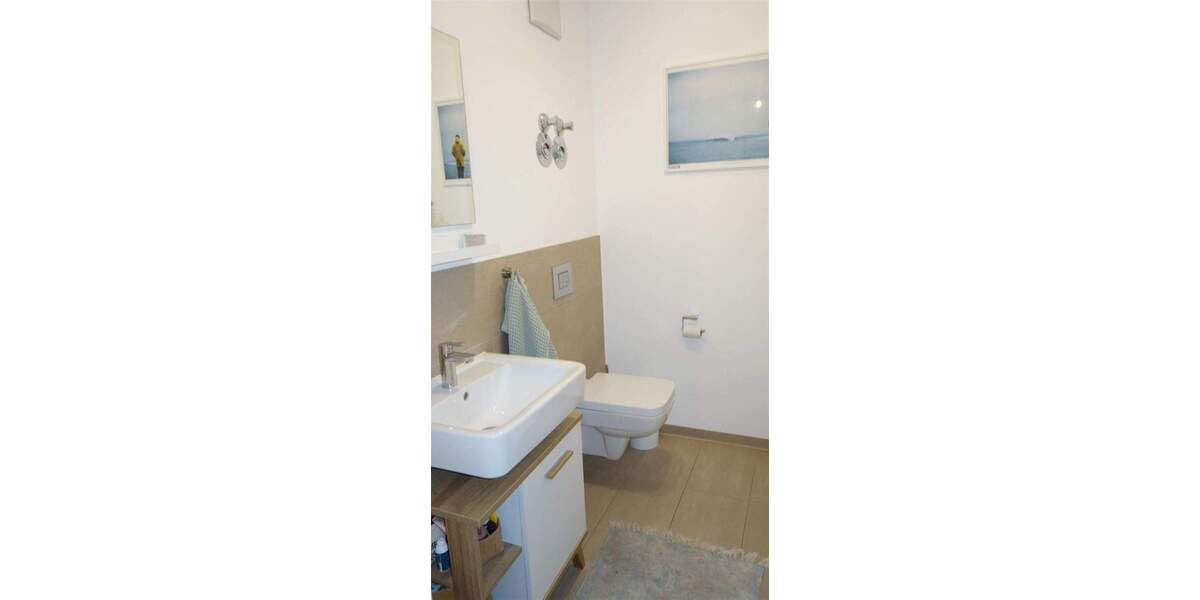 Etagenwohnung Düsseldorf Flingern Nord - 3 Zimmer, 85 m&sup2;, 1.375&euro; | Angebot:24781080