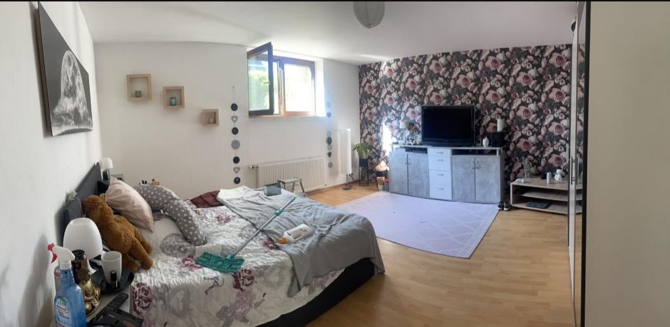 Etagenwohnung Düren Rölsdorf - 3 Zimmer, 120 m&sup2;, 650&euro; | Angebot:26648925