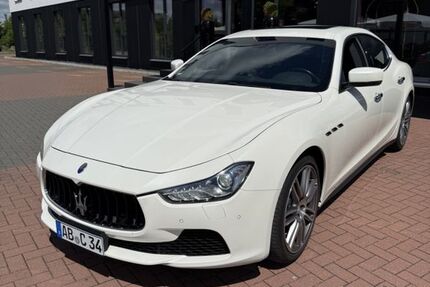 Maserati Ghibli 65.000 km 30.500 &euro; Biebertal 35444