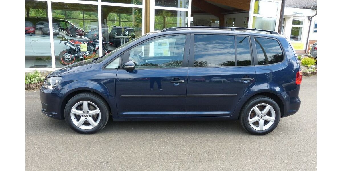 VW Touran 153.793 km 7.899 &euro; Oberviechtach 92526