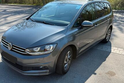 VW Touran 180.000 km 15.399 &euro; Landshut 84028