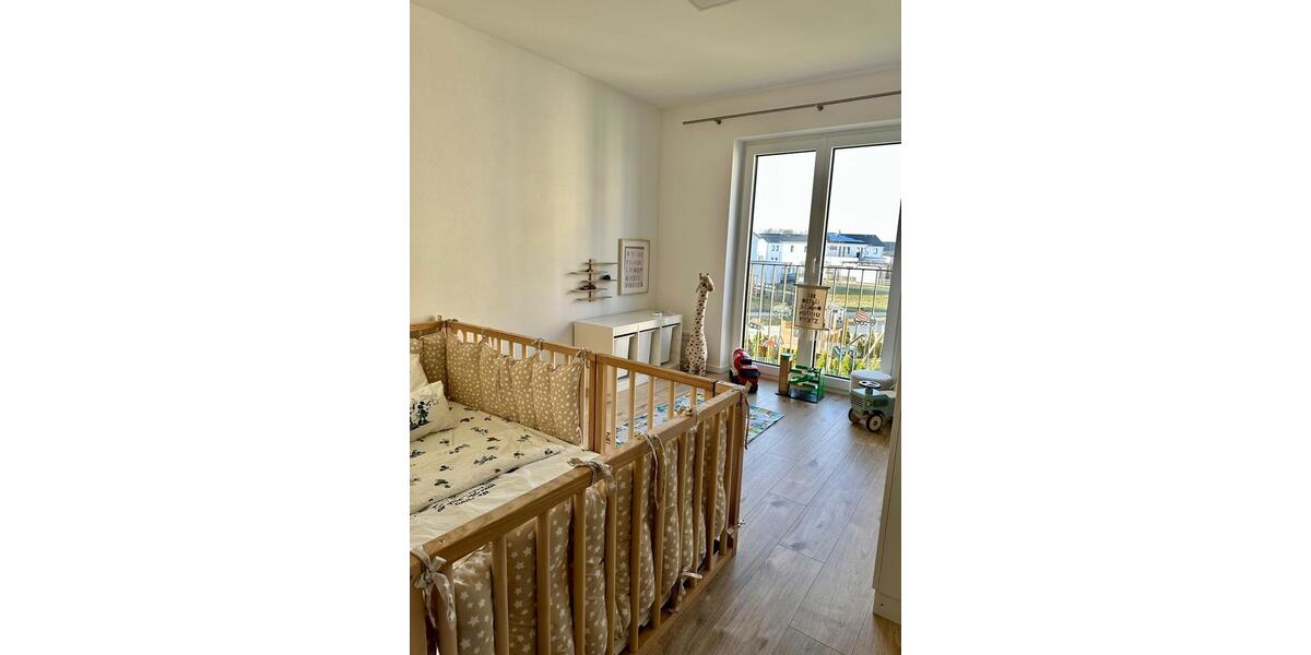 Maisonettenwohnung Regensburg Konradsiedlung - 5 Zimmer, 150 m&sup2;, 2.250&euro; | Angebot:25393395