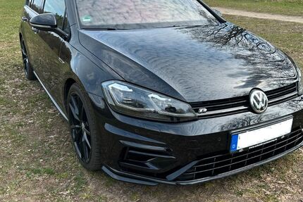 VW Golf 63.000 km 28.900 &euro; Büchen 21514