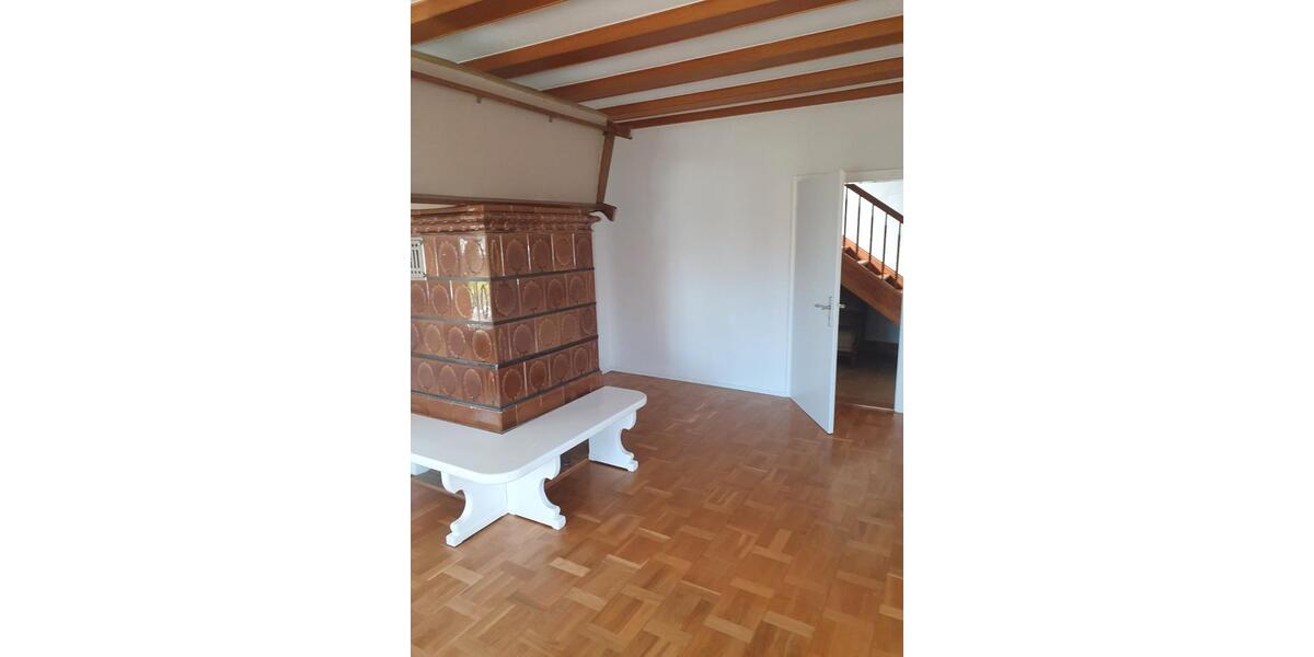 Einfamilienhaus Stockach - 6 Zimmer, 200 m&sup2;, 1.700&euro; | Angebot:26147151