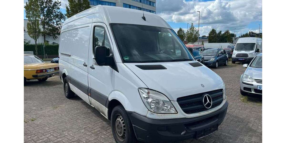 Mercedes-Benz Sprinter 184.000 km 9.490 &euro; Bremen 28199