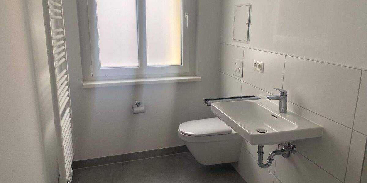 Zimmer Halle (Saale) Innenstadt - 2 Zimmer, 50 m&sup2;, 650&euro; | Angebot:26343850