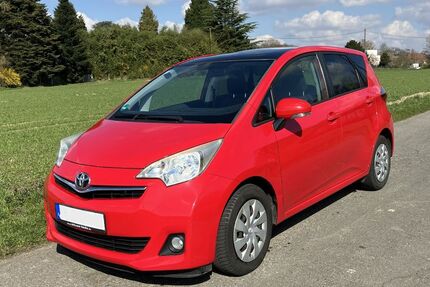 Toyota Verso-S 227.000 km 3.200 &euro; Bochum 44797