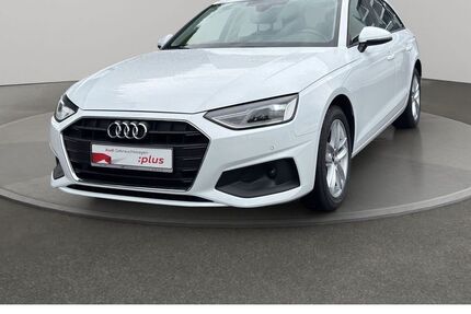 Audi A4 27.869 km 24.890 &euro; Flensburg 24941