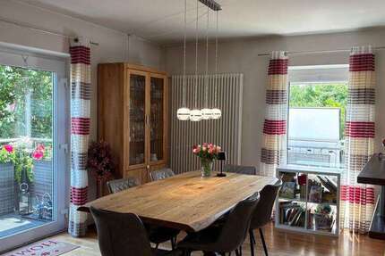 Haus zum Kaufen in Burglengenfeld 537.000 € 205.7 m²