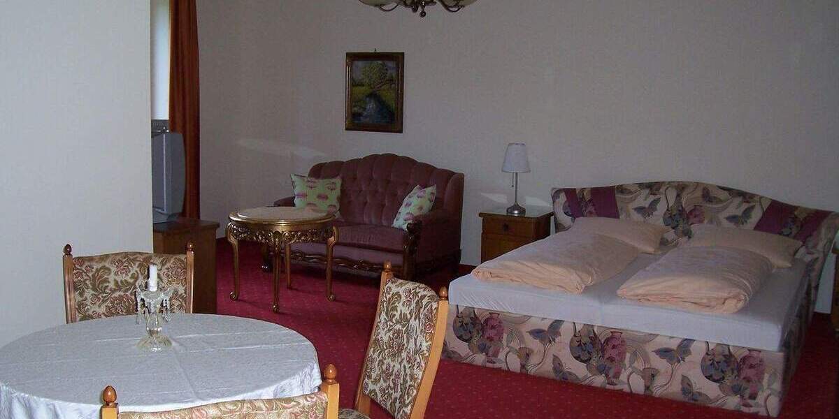 Ihr Schloß mit einer 5*Frühstückspension 3 zimmer