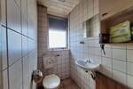 Einfamilienhaus Lich - 9 Zimmer, 245 m&sup2;, 299.000&euro; | Angebot:25685936