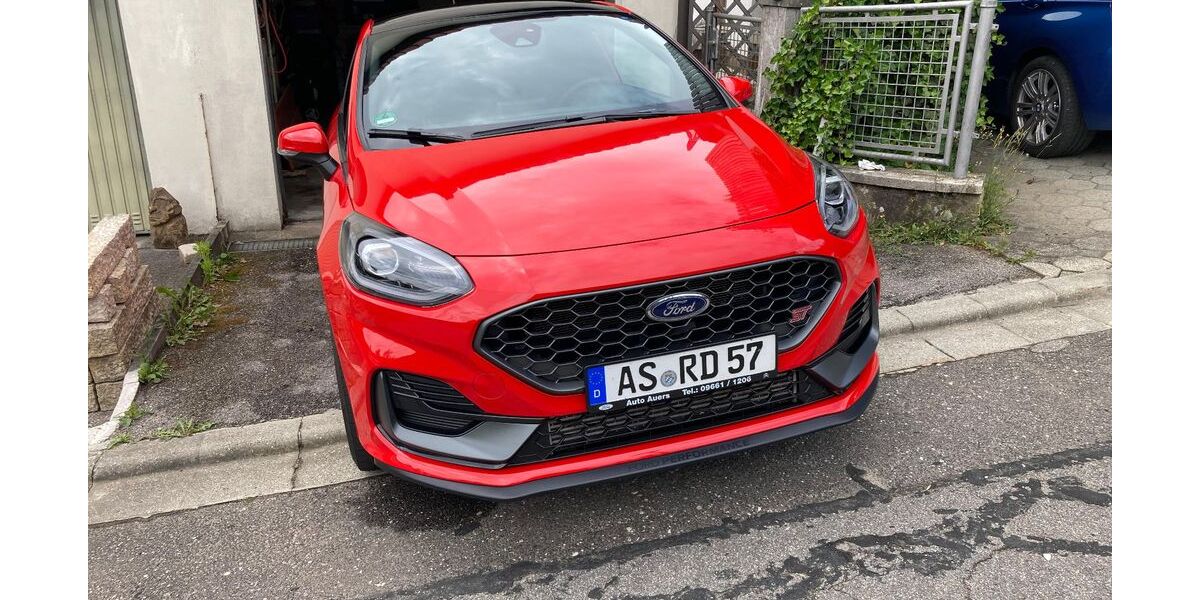 Ford Fiesta 30.500 km 18.800 &euro; Etzelwang 92268