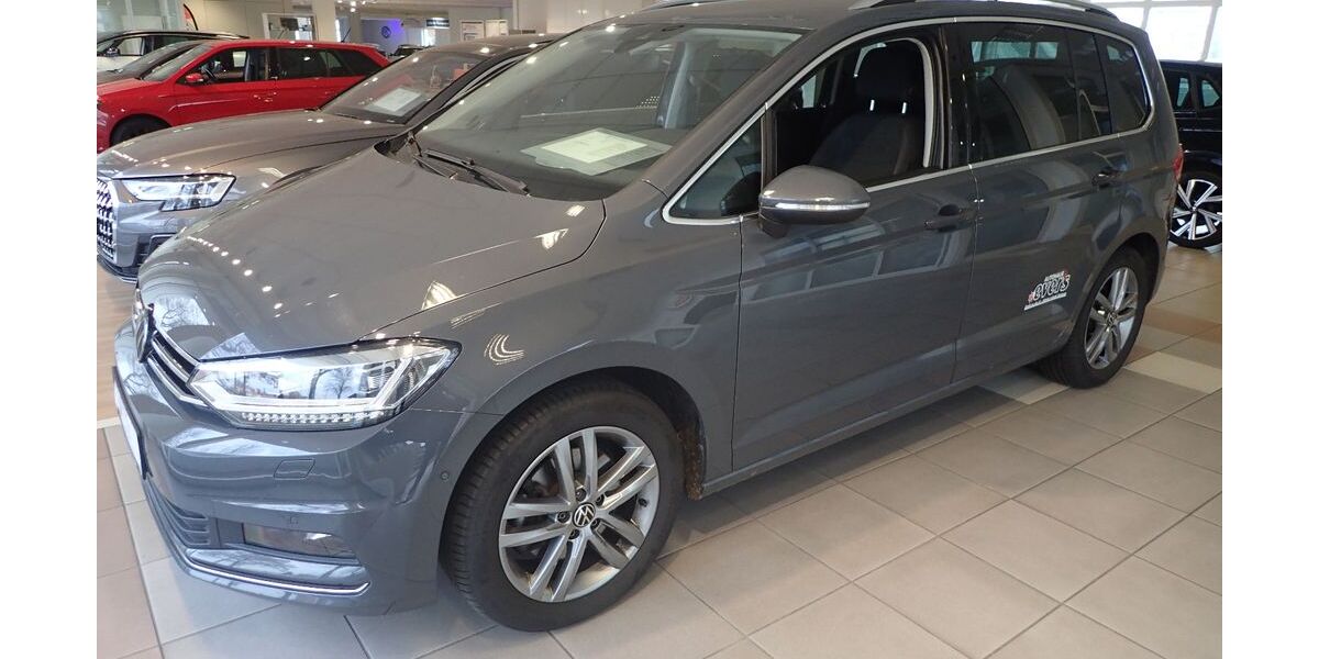 VW Touran 28.090 km 31.980 &euro; Lübeck 23554