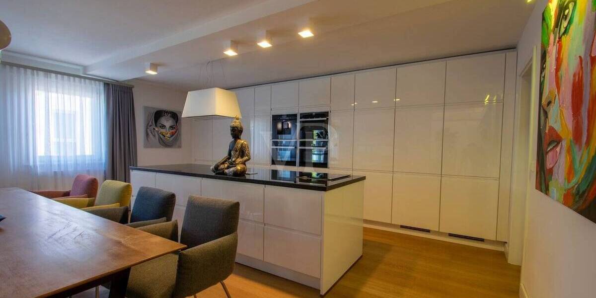 Etagenwohnung Suhl - 4 Zimmer, 184 m&sup2;, 399.000&euro; | Angebot:25742632