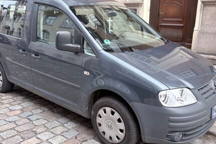 VW Caddy 81.043 km 8.490 &euro; Kiel 24105
