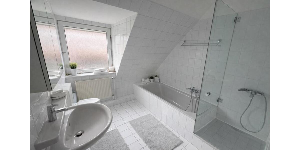 Reihenhaus Klein Offenseth-Sparrieshoop Sparrieshoop - 4 Zimmer, 120 m&sup2;, 1.450&euro; | Angebot:26162578