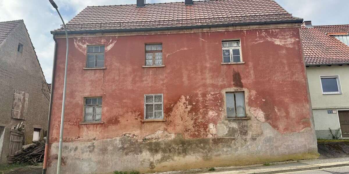 Einfamilienhaus Sulzbach-Rosenberg Rosenberg - 6 Zimmer, 190 m&sup2;, 69.000&euro; | Angebot:26386756