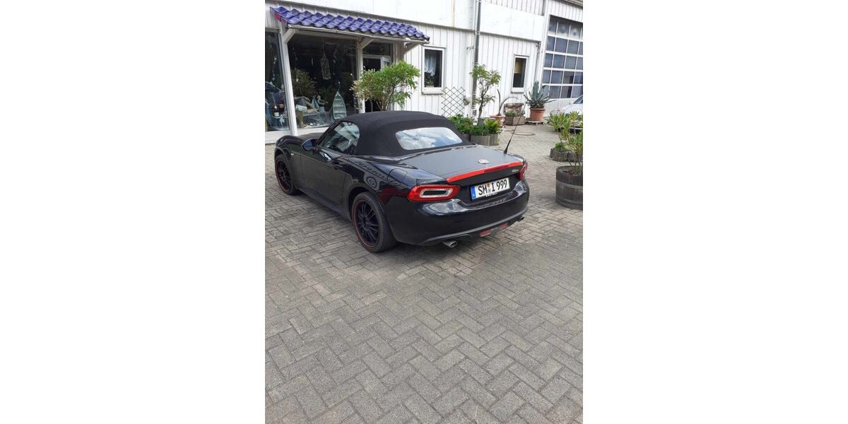 Fiat 124 Spider 57.000 km 16.200 &euro; Dillstädt 98530