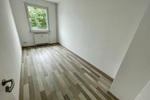 4 Raum Whg. mit Balkon gesucht? Nähe von AMAZON in Gera-Langenberg! - Etagenwohnung Gera Langenberg | Angebot:26335686