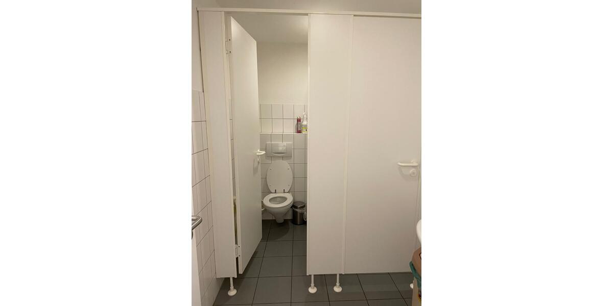 Helle und sehr gepflegte Bürofläche im Zentrum von Altenholz zimmer