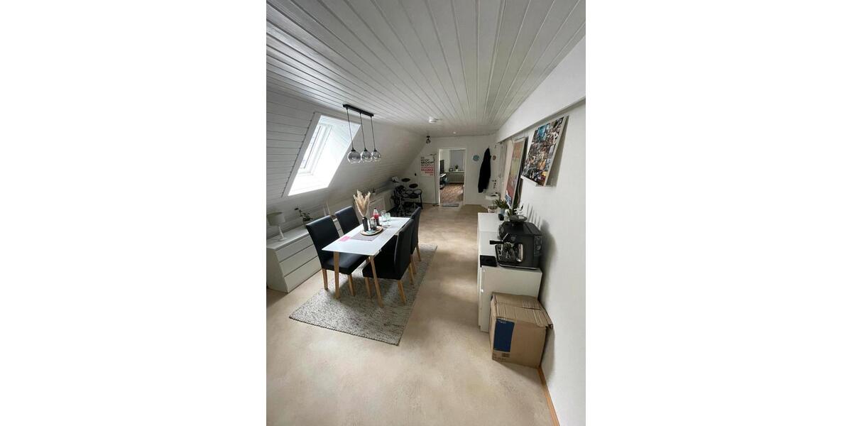 Dachgeschoßwohnung Vechta - 4 Zimmer, 65 m&sup2;, 660&euro; | Angebot:26357067
