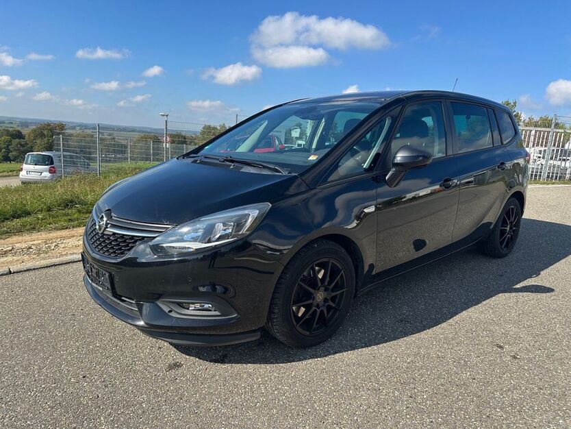Opel Zafira 138.500 km 10.299 € Empfingen 72186