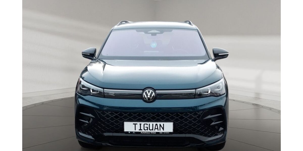 VW Tiguan 1.500 km 51.700 &euro; Weißenfels 06667