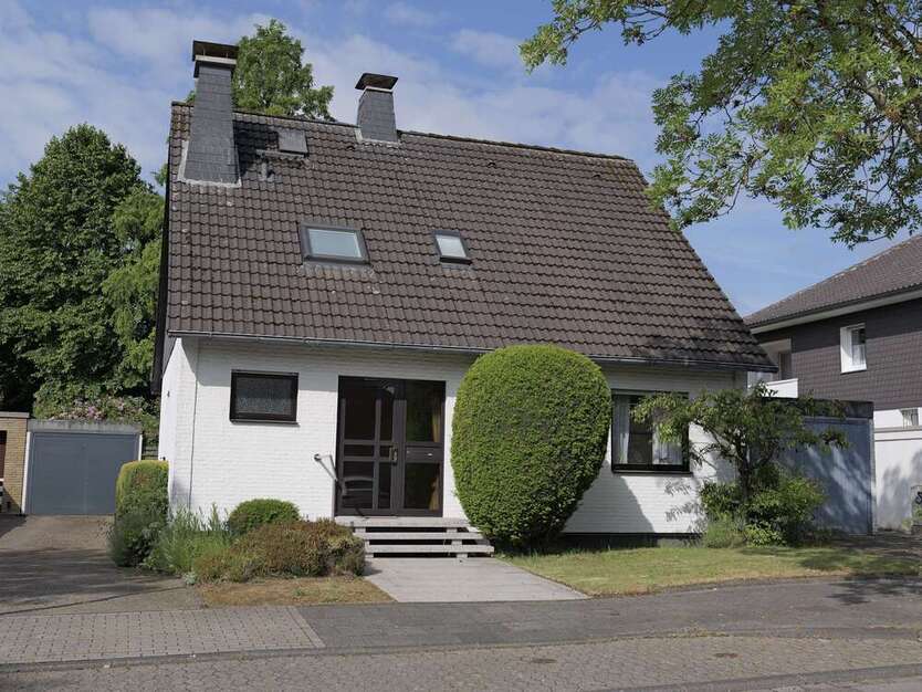 Haus zum Kaufen in Hagen 390.000 € 130.91 m²