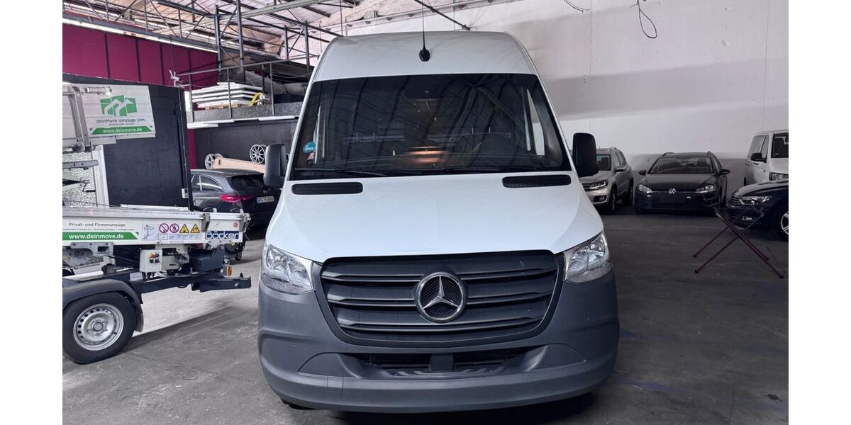 Mercedes-Benz Sprinter 236.447 km 17.900 &euro; Neu-Ulm 89231
