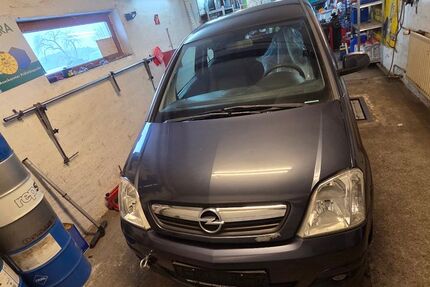Opel Meriva 161.071 km 2.990 &euro; Metelsdorf 23972