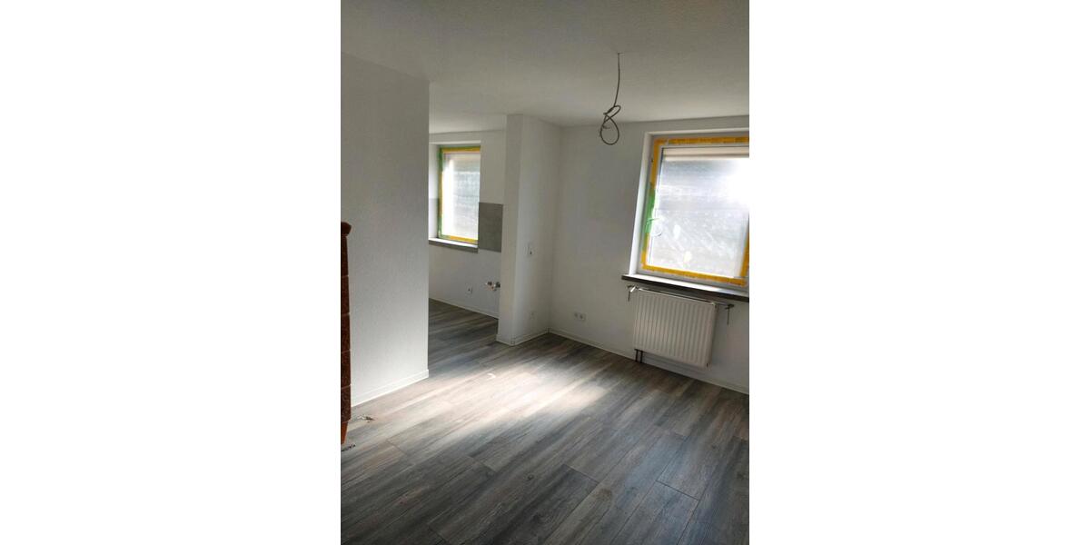 Reihenhaus Greiz - 4 Zimmer, 118 m&sup2;, 890&euro; | Angebot:25979044