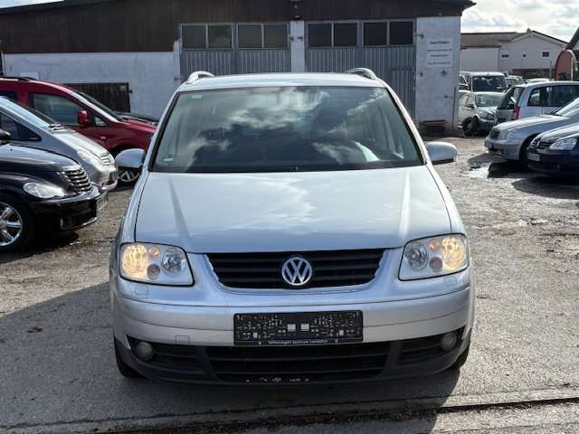 VW Touran 207.413 km 1.650 &euro; Wallersdorf 94522