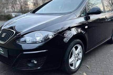 Seat Altea 218.000 km 2.499 &euro; Paderborn 33100
