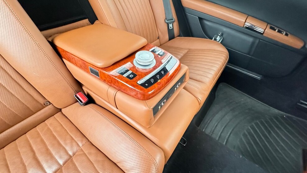 Mercedes-Benz S 500 349.000 km 16.955 € Radebeul 01445