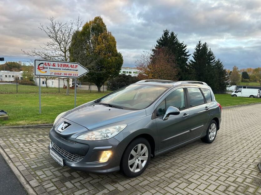 Peugeot 308 201.841 km 1.600 € Waldheim 04736